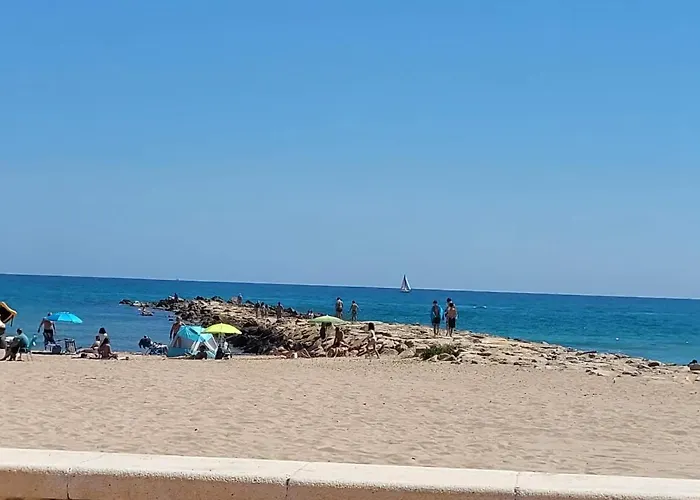 Firstline Beachview