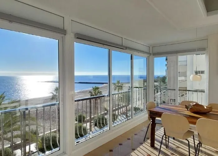 Firstline Beachview